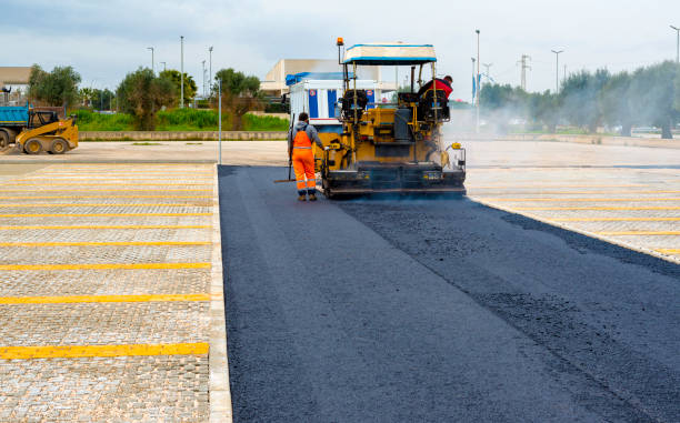Best Driveway Paving Contractor  in Edwards Af, CA